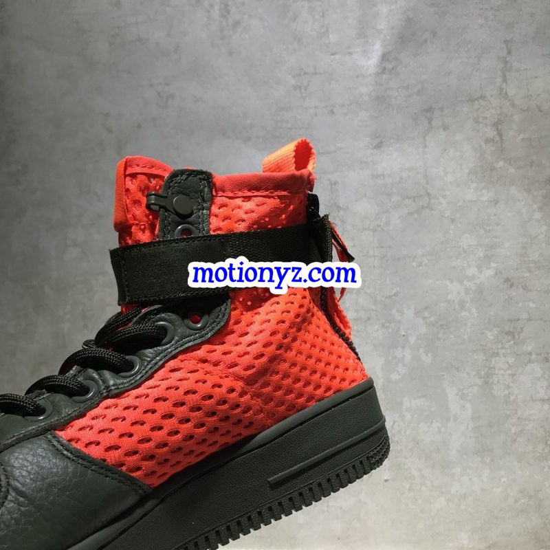 Nk SF Air Force 1 Mid QS Red